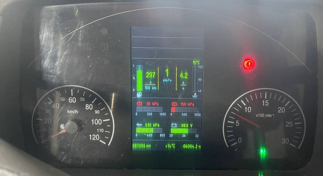 Комбинация приборов МАЗ после отключения мочевины в ТракСистемс